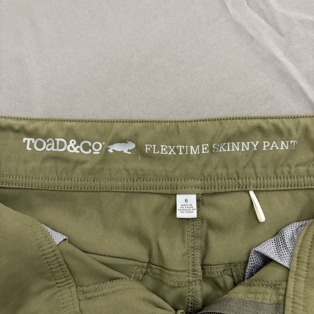 Toad&Co Womens Debug Flextime Skinny Pant Green Insect Shield Size 6 Hiking - Picture 3 of 13